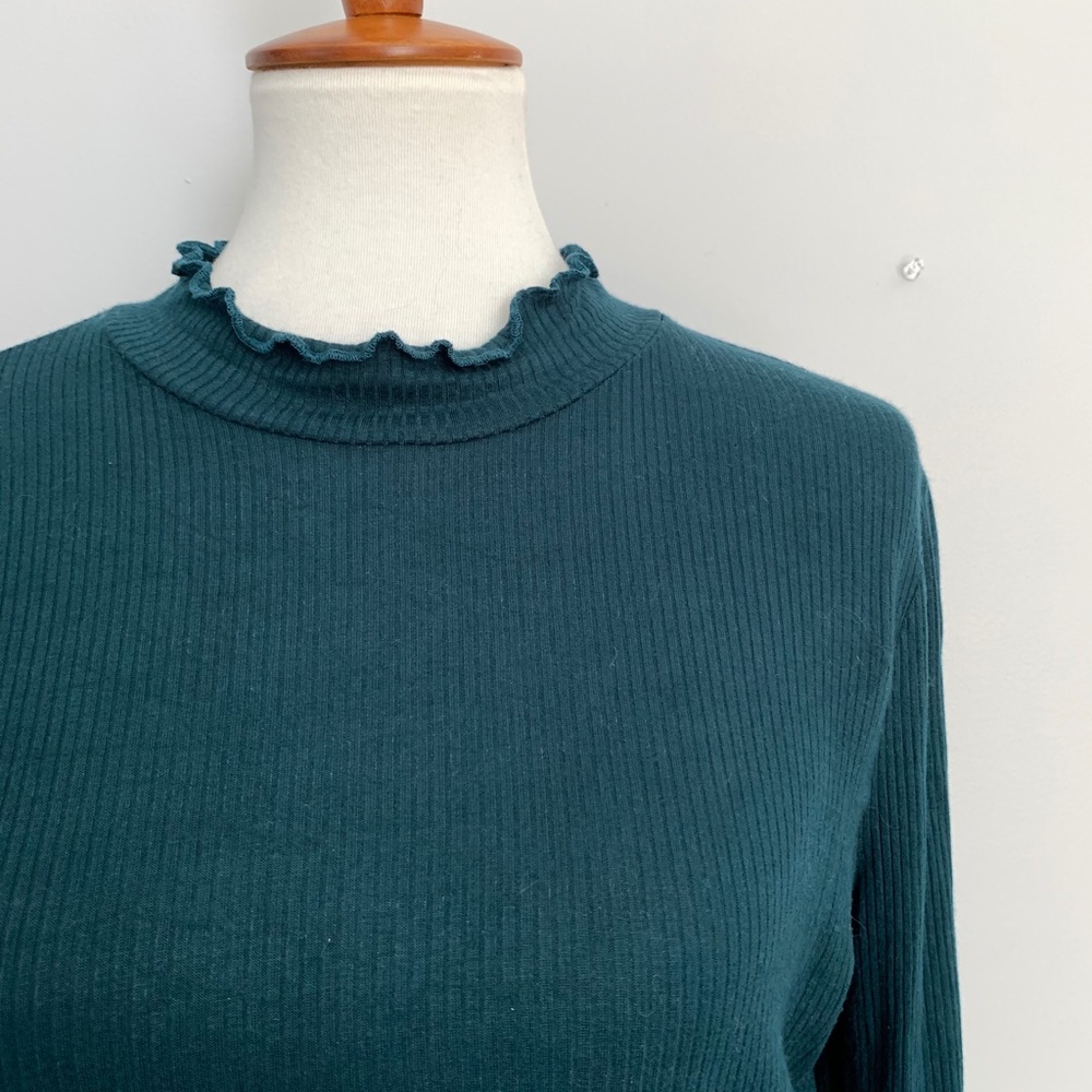 Ribbed Ruffle Mock Neck Top - Picture 3 of 5
